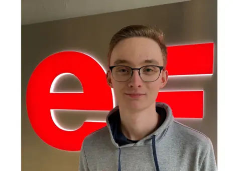 Systemtechniker Charlie Kaminski verstärkt das Berliner effexx-Team.