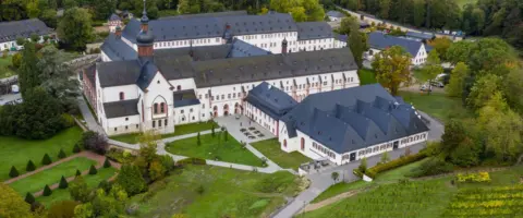 Kloster Eberbach aus der Vogelperspektive